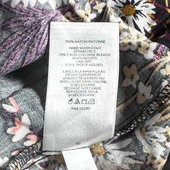 Express Womens Black Floral Romper Size M White Flowers Printed Boho Ruffle Chic - Picture 10 of 13